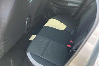 Nissan Juke 1.0 DiG-T N-Connecta 5dr DCT