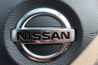 Nissan Juke 1.0 DiG-T N-Connecta 5dr DCT