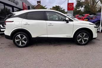 Nissan Qashqai 1.5 E-Power N-Connecta 5dr Auto with Glass Roof