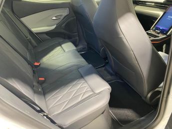 Ford Explorer 77kWh (286PS) EV Automatic PREMIUM Extended Range 5dr.