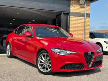 Alfa Romeo Giulia 2.0 TB Sprint 4dr Auto