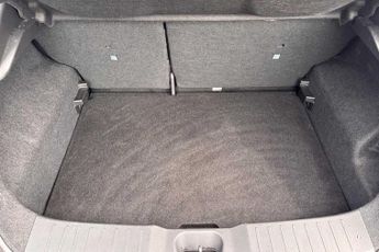 Nissan Juke 1.6 Hybrid Tekna 5dr Auto