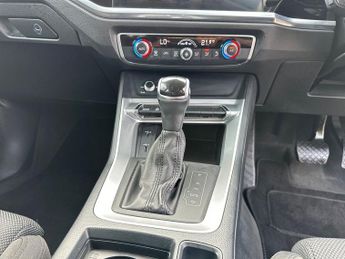 Audi Q3 5Dr Sport 40 2.0 Auto