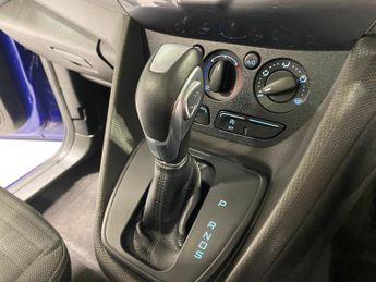 Ford Grand Tourneo Connect 1.5 TDCi (120PS) Automatic Titanium 5dr**7 seater**