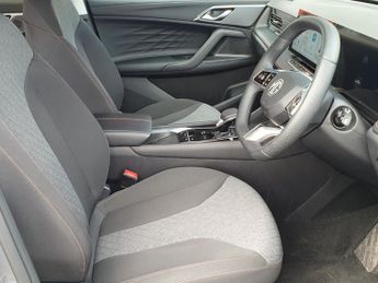 MG HS 1.5 T-GDI SE 5dr DCT