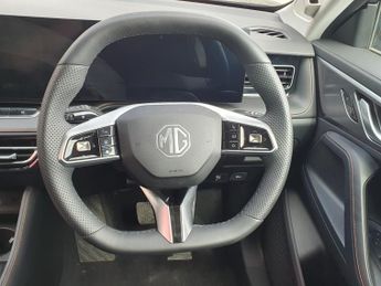 MG HS 1.5 T-GDI SE 5dr DCT