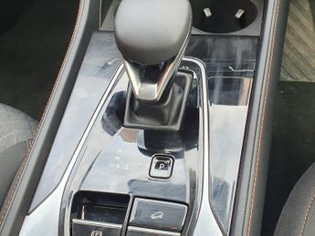 MG HS 1.5 T-GDI SE 5dr DCT