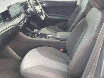 MG HS 1.5 T-GDI SE 5dr DCT