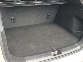 MG HS 1.5 T-GDI SE 5dr DCT