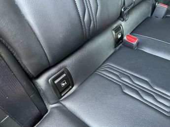 Nissan Juke 5Dr Tekna 1.0 Auto