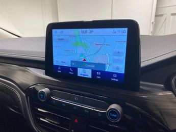 Ford Kuga 2.5 FHEV (190PS) Automatic Vignale 5dr.