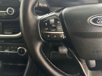 Ford Fiesta 5Dr Titanium Vignale 1.0 MHEV 125PS Auto