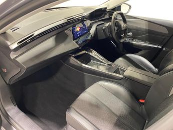 Peugeot 308 1.2 PureTech (130PS) Automatic Allure 5dr.