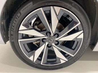 Peugeot 308 1.2 PureTech (130PS) Automatic Allure 5dr.