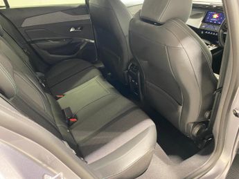 Peugeot 308 1.2 PureTech (130PS) Automatic Allure 5dr.