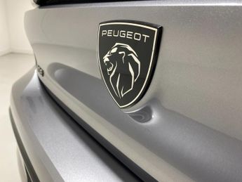 Peugeot 308 1.2 PureTech (130PS) Automatic Allure 5dr.