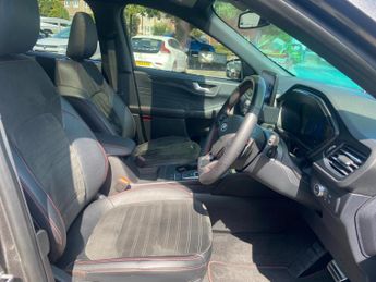 Ford Kuga 1.5 EcoBlue ST-Line X Edition 5dr Auto