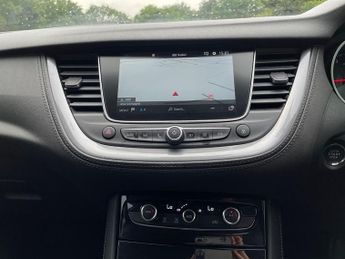 Vauxhall Grandland X 