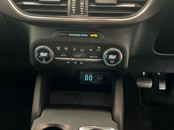 Ford Kuga 5Dr Titanium Edition 1.5 Tdci 120PS 2WD Auto