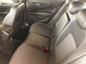 Vauxhall Insignia 1.5T SRi Vx-line Nav 5dr Auto