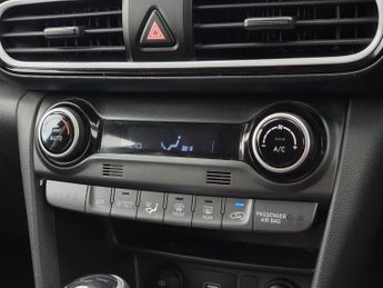 Hyundai Kona 1.6 GDi Hybrid Premium 5dr DCT