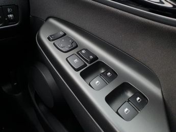 Hyundai Kona 1.6 GDi Hybrid Premium 5dr DCT