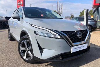 Nissan Qashqai 1.3 DiG-T MH 158 N-Connecta 5dr Xtronic