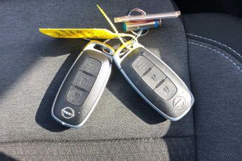Nissan Qashqai 1.3 DiG-T MH 158 N-Connecta 5dr Xtronic