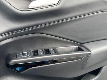 Ford Puma 5Dr Titanium 1.0 MHEV 125PS Auto