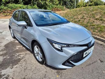 Toyota Corolla 1.8 VVT-h Icon Tech CVT Euro 6 (s/s) 5dr