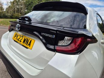 Toyota Yaris 1.5 VVT-h Icon E-CVT Euro 6 (s/s) 5dr
