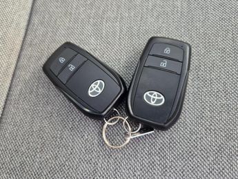 Toyota Yaris 1.5 VVT-h Excel E-CVT Euro 6 (s/s) 5dr