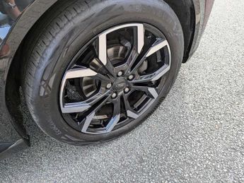 Ford Puma Vivid Ruby Edition 1.0L EcoBoost 125PS 7 Speed Automatic 5 Door