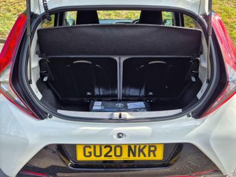 Toyota AYGO 1.0 VVT-i x-trend x-shift Euro 6 5dr