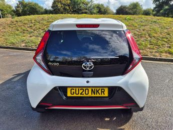 Toyota AYGO 1.0 VVT-i x-trend x-shift Euro 6 5dr