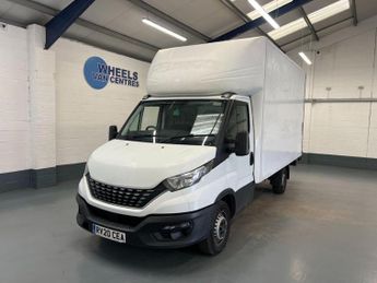 Iveco Daily 2.3D HPI 14V 35S 3450 HiMatic MWB Euro 6 (s/s) 2dr