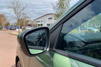 Ford Kuga 2.5 FHEV ST-Line X 5dr CVT