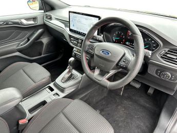 Ford Focus 5Dr ST-Line 1.0 MHEV 125PS Auto