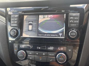 Nissan Qashqai 1.6 dCi N-Connecta 5dr Xtronic