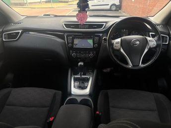 Nissan Qashqai 1.6 dCi N-Connecta 5dr Xtronic