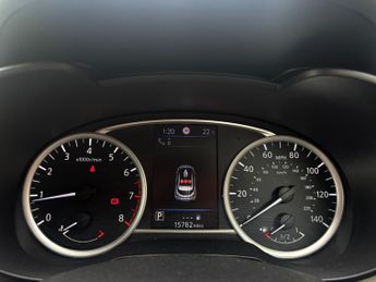 Nissan Micra 1.0 IG-T 92 Tekna 5dr CVT