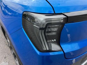 Ford Explorer 5Dr Premium Extended Range 2WD Auto