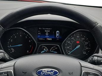 Ford Focus 1.0 EcoBoost 125 Titanium 5dr Auto
