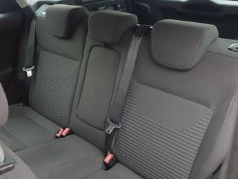 Ford Focus 1.0 EcoBoost 125 Titanium 5dr Auto