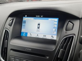 Ford Focus 1.0 EcoBoost 125 Titanium 5dr Auto