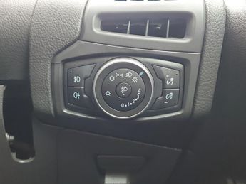 Ford Focus 1.0 EcoBoost 125 Titanium 5dr Auto