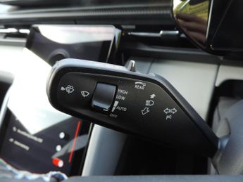 Ford Explorer 210kW Premium 77kWh 5dr Auto