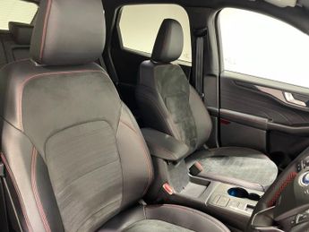 Ford Kuga 2.5 FHEV (190PS) Automatic ST-Line Edition 5dr.