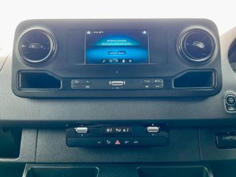 Mercedes-Benz Sprinter 315 CDI 150 L2H2 PREMIUM 9G-TRONIC MWB HIGH ROOF RWD AUTO  (2161