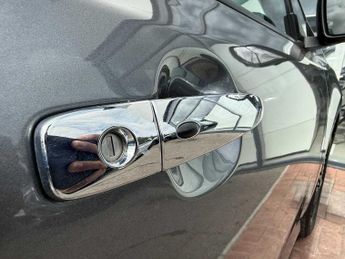 Nissan LEAF (160kW) e+ Tekna (59kWh)